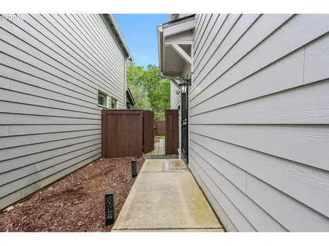 1806 NE 146th Street Vancouver WA 98686