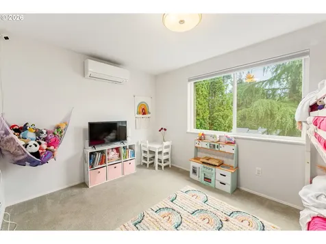 6213 SW 33rd Place Portland OR 97239