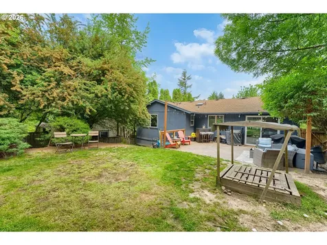 6213 SW 33rd Place Portland OR 97239