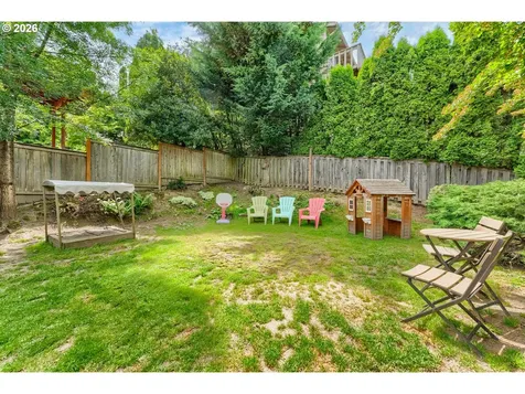 6213 SW 33rd Place Portland OR 97239