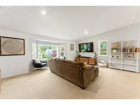 6213 SW 33rd Place Portland OR 97239