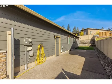 1355 NE Cascadia Ridge Drive Estacada OR 97023