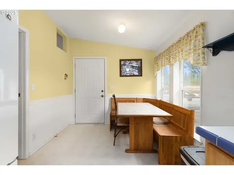 5290 Goodrich Highway Oakland OR 97462