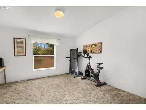 5290 Goodrich Highway Oakland OR 97462