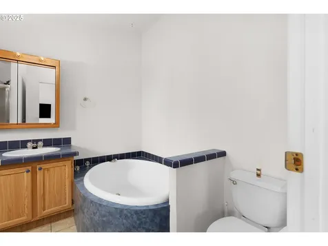 5290 Goodrich Highway Oakland OR 97462