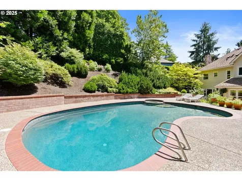 2927 Tolkien Lane Lake Oswego OR 97034