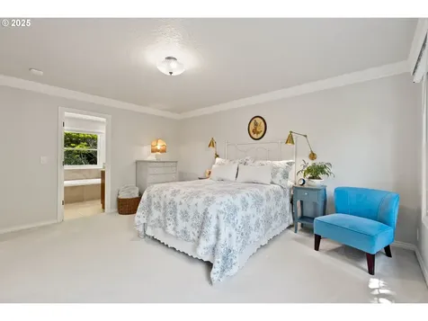 2927 Tolkien Lane Lake Oswego OR 97034