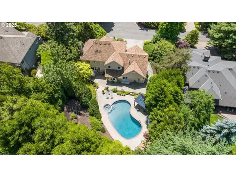 2927 Tolkien Lane Lake Oswego OR 97034