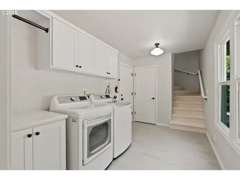 2927 Tolkien Lane Lake Oswego OR 97034