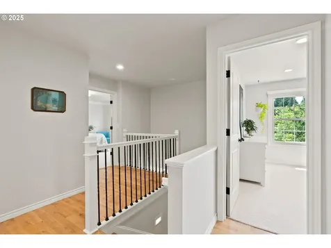 2927 Tolkien Lane Lake Oswego OR 97034