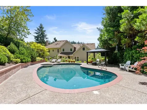 2927 Tolkien Lane Lake Oswego OR 97034