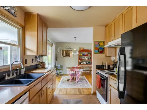 14026 SE Mill Court Portland OR 97233