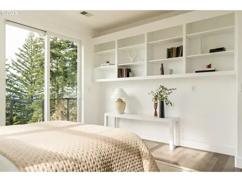 290 SW Moonridge Place Portland OR 97225
