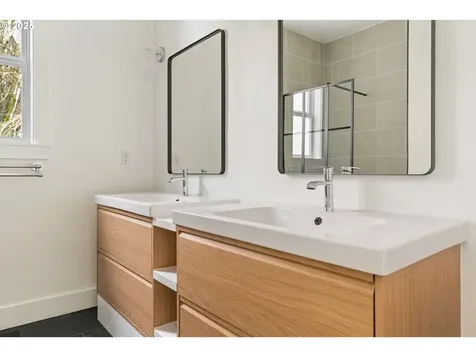 290 SW Moonridge Place Portland OR 97225
