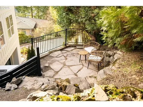 290 SW Moonridge Place Portland OR 97225