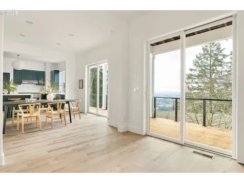 290 SW Moonridge Place Portland OR 97225