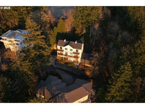 290 SW Moonridge Place Portland OR 97225