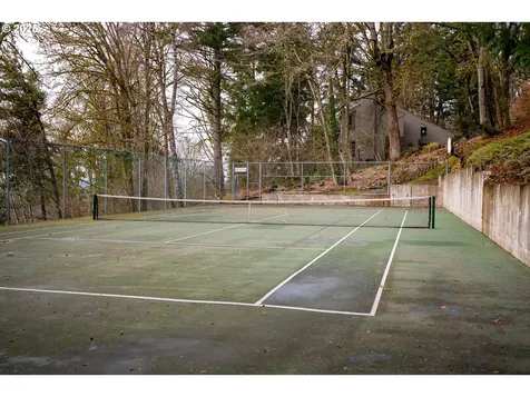 290 SW Moonridge Place Portland OR 97225