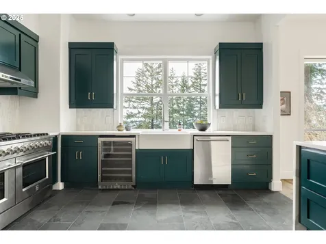 290 SW Moonridge Place Portland OR 97225