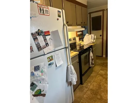 205 SE Terrace Avenue Madras OR 97741