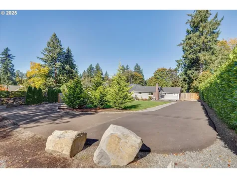 14045 Livesay Road Oregon City OR 97045