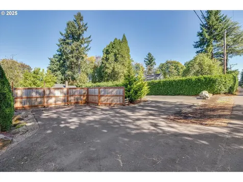 14045 Livesay Road Oregon City OR 97045