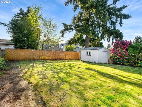 9828 N Leonard Street Portland OR 97203