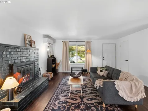 9828 N Leonard Street Portland OR 97203