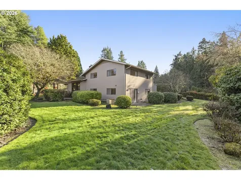 1745 SE Brookwood Avenue Hillsboro OR 97123