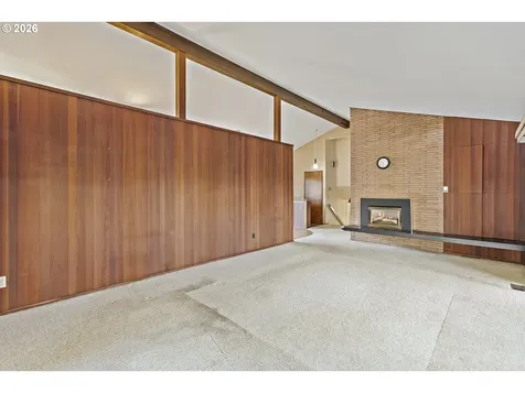 1745 SE Brookwood Avenue Hillsboro OR 97123