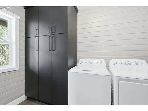 15680 S Wave Road Mulino OR 97042