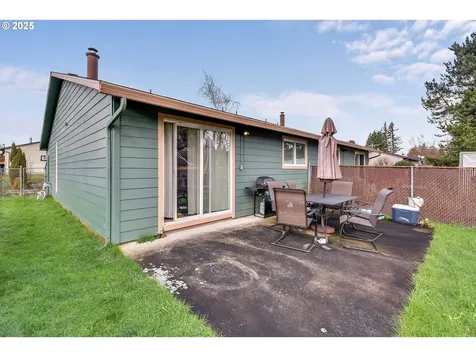 1142 SE 149th Place Portland OR 97233