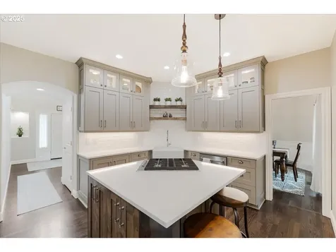 15020 SW Opal Drive Beaverton OR 97007