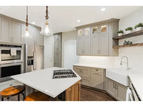 15020 SW Opal Drive Beaverton OR 97007