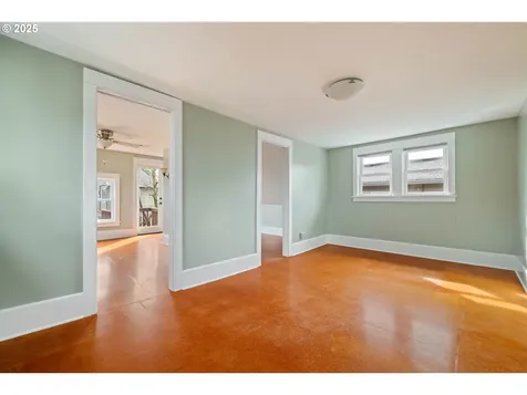600 NE 72nd Avenue Portland OR 97213