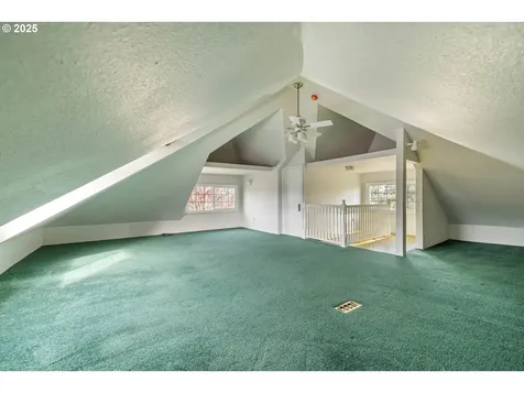 600 NE 72nd Avenue Portland OR 97213