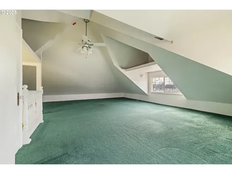 600 NE 72nd Avenue Portland OR 97213