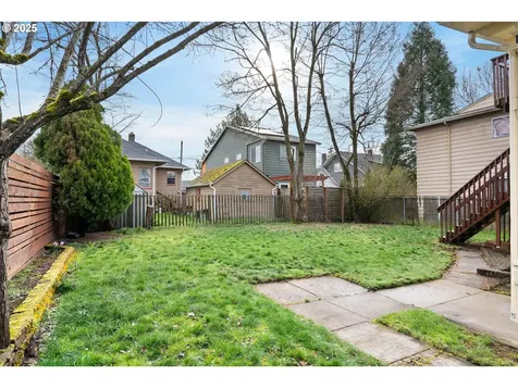 600 NE 72nd Avenue Portland OR 97213