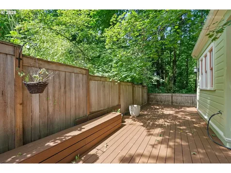 2104 SW Spring Street Portland OR 97201