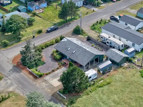 1709 263rd Place Ocean Park WA 98640