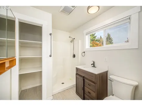 3361 Elliot Lane Springfield OR 97478