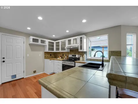 7246 SW 176th Avenue Beaverton OR 97007