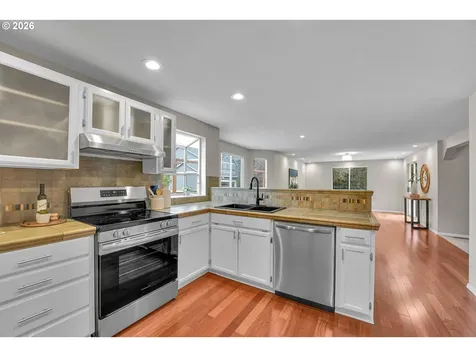 7246 SW 176th Avenue Beaverton OR 97007