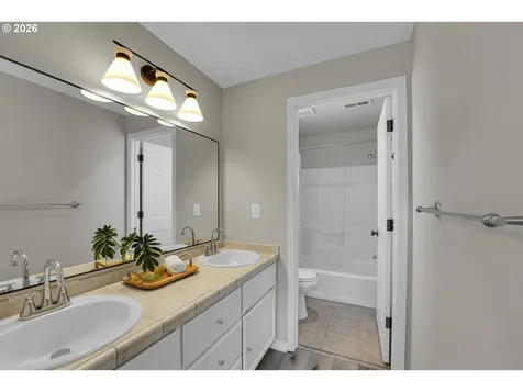7246 SW 176th Avenue Beaverton OR 97007