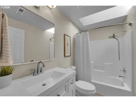 7246 SW 176th Avenue Beaverton OR 97007
