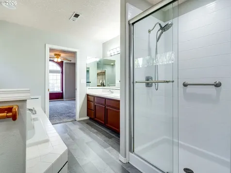 1077 SE Dogwood Lane Gresham OR 97080
