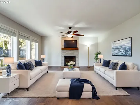 1077 SE Dogwood Lane Gresham OR 97080
