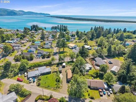 4589 Alder Cove Road Tillamook OR 97141