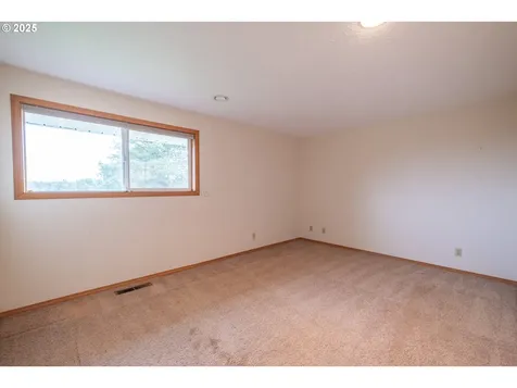 547 NE Overlook Way Sublimity OR 97385