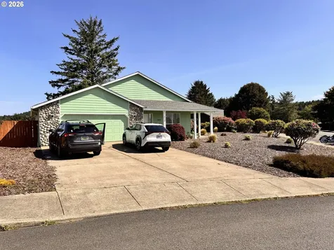5469 NE Voyage Avenue Lincoln City OR 97367